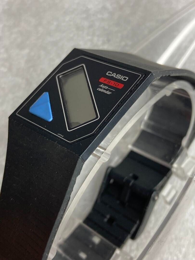 Casio FS-10 Ultra-Thin Digital Watch with Box 1985 Vintage Casio FS-10 Ultra-Thin Digital Watch with Box 1985 Vintage