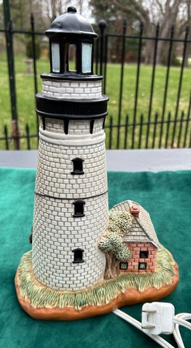 LEFTON Lighthouse Accent Lamp Light House Figurine St Simons Georgia 11.5” tall - Picture 7 of 12
