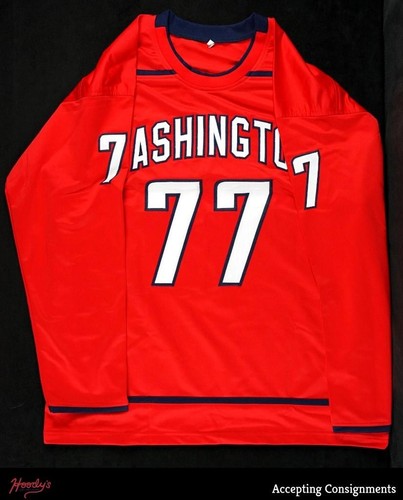 T. J. Oshie Signed Autograph #77 Washington Capitals Jersey AUTO w/ BAS COA - Picture 4 of 4