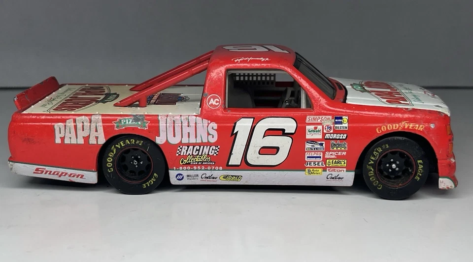 Camión Chevy Papa Johns Vintage Ron Hornaday Jr #16 Edición Limitada Die-Cast Foto 4 de 4