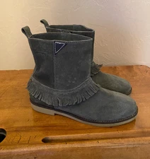 Coolway Womens Ankle Boots Size 39 US 8  Sage Green Suede Fringe