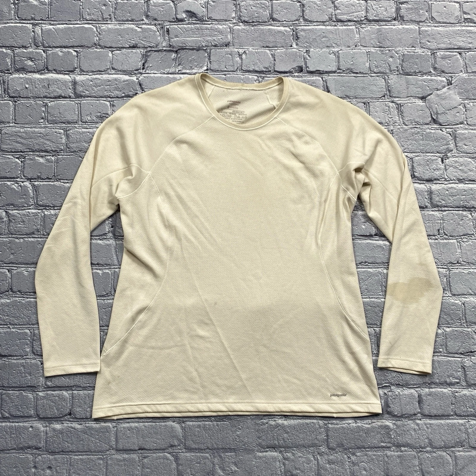 PATAGONIA CAPILENE Men’s L Thermal POLARTEC Base-Layer Shirt Beige Hike *STAINS*