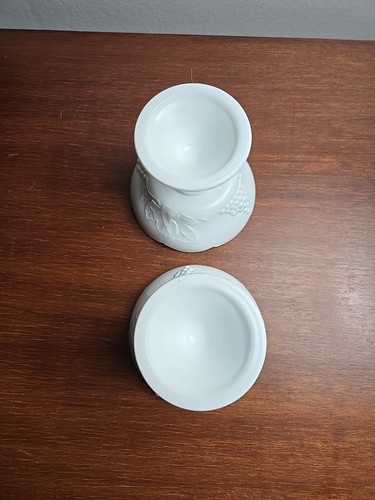 Vintage Set of 2 Indiana Colony Harvest Grape Milk Glass Candle Holders - Picture 3 of 11