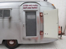 Motor City Classics 1/18 Trailor Camper Air Stream diecast vehicle Lennys Shack