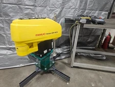 2021 Fanuc SR-12iA Robot with Teach Pendant SCARA 12 kg / 900mm Reach
