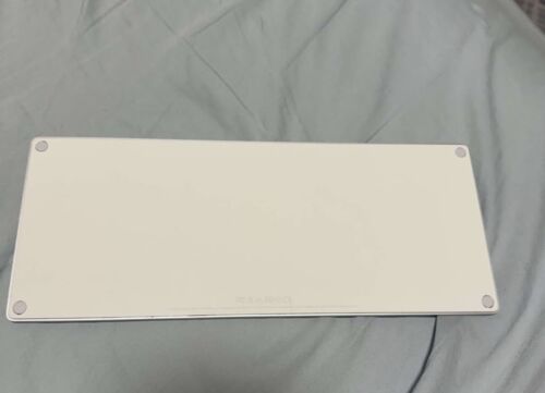 Apple iMac 27 Inch 5K ( Late 2020) 3.6 GH i5 256 SSD 8GB RAM - Picture 7 of 8