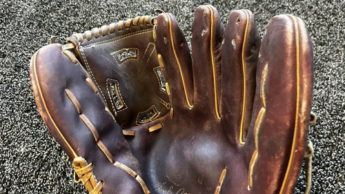 Vintage MacGregor Hank Aaron 715 Home Run King Baseball Glove RHT - Picture 7 of 8