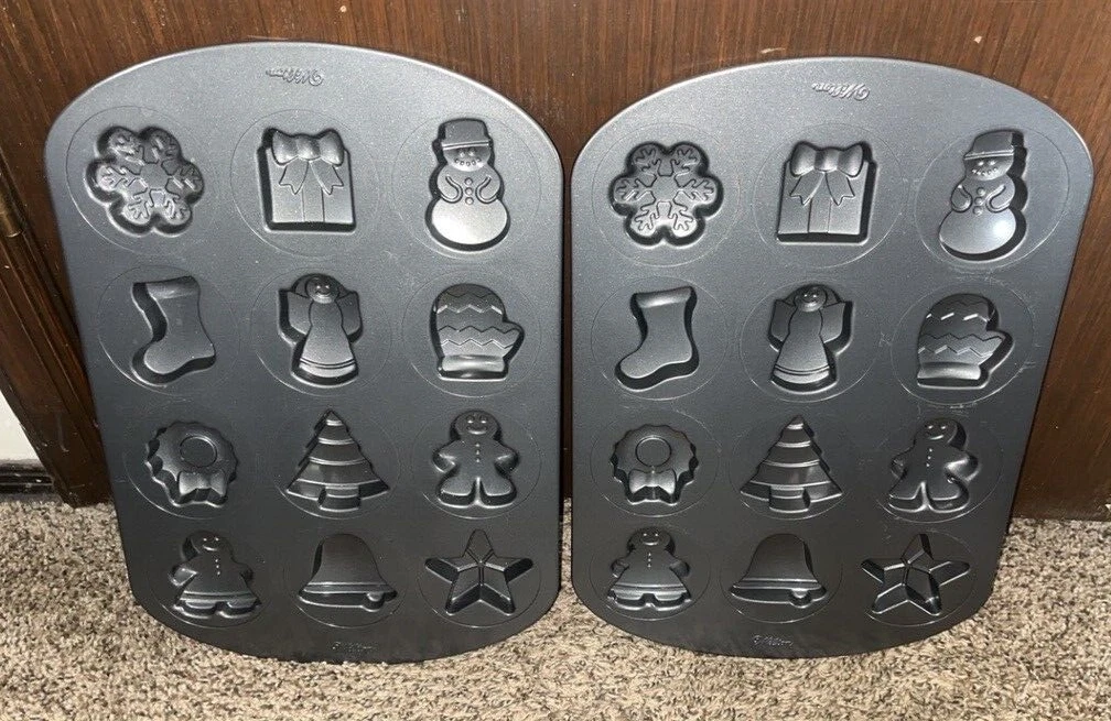 (Lot of 2) Wilton Cookie/Cupcake Pans Holiday 12-Design Metal Trays 11" x 16.5"