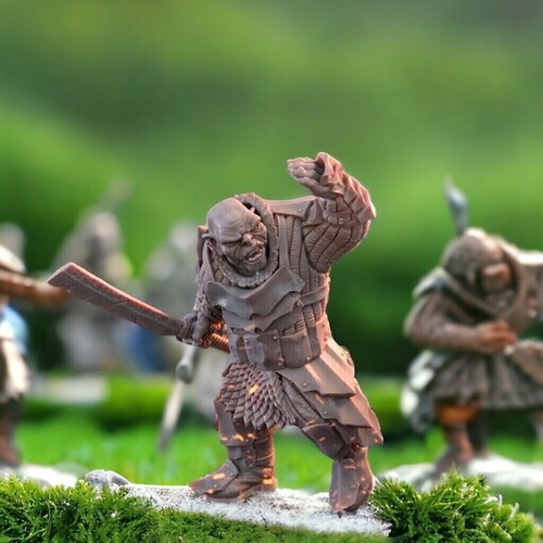 Assault Orc Warleader Foot & Mounted - 28mm MESBG LoTR Wargames & Collectors - Picture 3 of 5