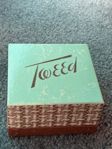VINTAGE SEALED LENTHERIC TWEED PERFUMED DUSTING POWDER W/PUFF LONDON 4 OZ