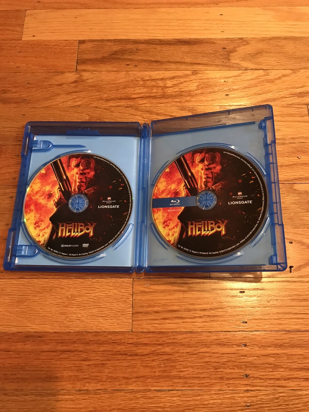 Hellboy (Bluray, 2019) Bluray & DVD 2 Discs 31398304586 eBay