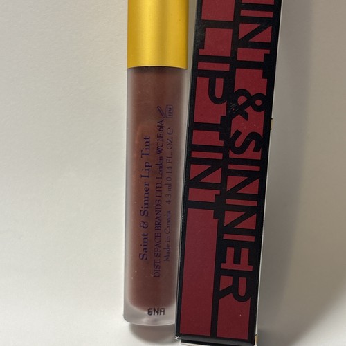 Lápiz Labial Queen Saint Sinner Tinte Labial Tono Vino Nuevo En Caja - Imagen 2 de 2