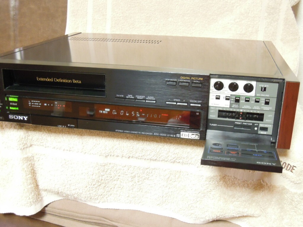 SONY Hi-Band Betamax ED Beta Deck Video Cassette Recorder EDV-5000 Work  Tested