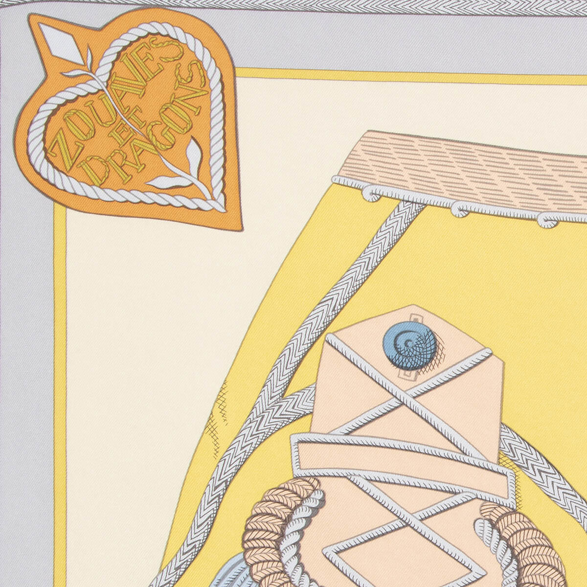 65686 auth HERMES silk ZOUAVES ET DRAGONS 90 Wash Scarf Beige Jaune Bleu 65686 auth HERMES silk ZOUAVES ET DRAGONS 90 Wash Scarf Beige Jaune Bleu