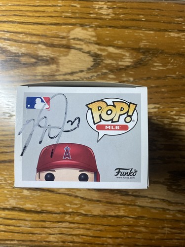 Funko Pop Mike Trout signiert - Bild 1 von 6