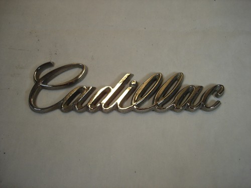 CADILLAC CHROME PLASTIC SCRIPT EMBLEM - 5 X 1 - Bild 1 von 4