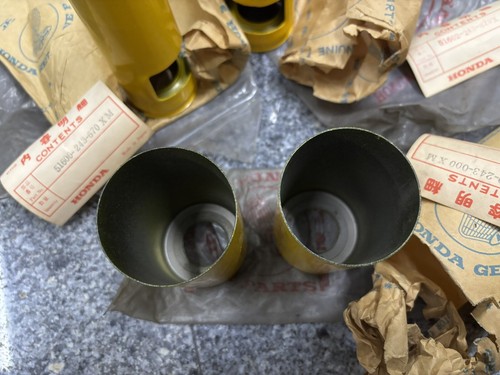 Honda CL125 CL125A L/R Cover Front Fork&Rear Shock Upper x2 Yellow XM NOS Japan - Picture 22 of 22