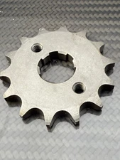 NOS HONDA CR125 CR125M ELSINORE ENGINE DRIVE SPROCKET 23803-360-810
