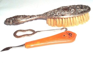 Details About 3 Pc Vintage Antique Ladies Vanity Brush Manicure Boot Lace Hook Dresser Display