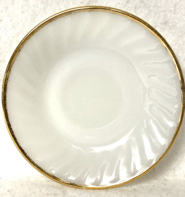 VINTAGE FIRE KING MILK GLASS SAUCER WITH GOLD RIM,5 3/4'' 6'',OVEN WARE 22,GIFT,KT