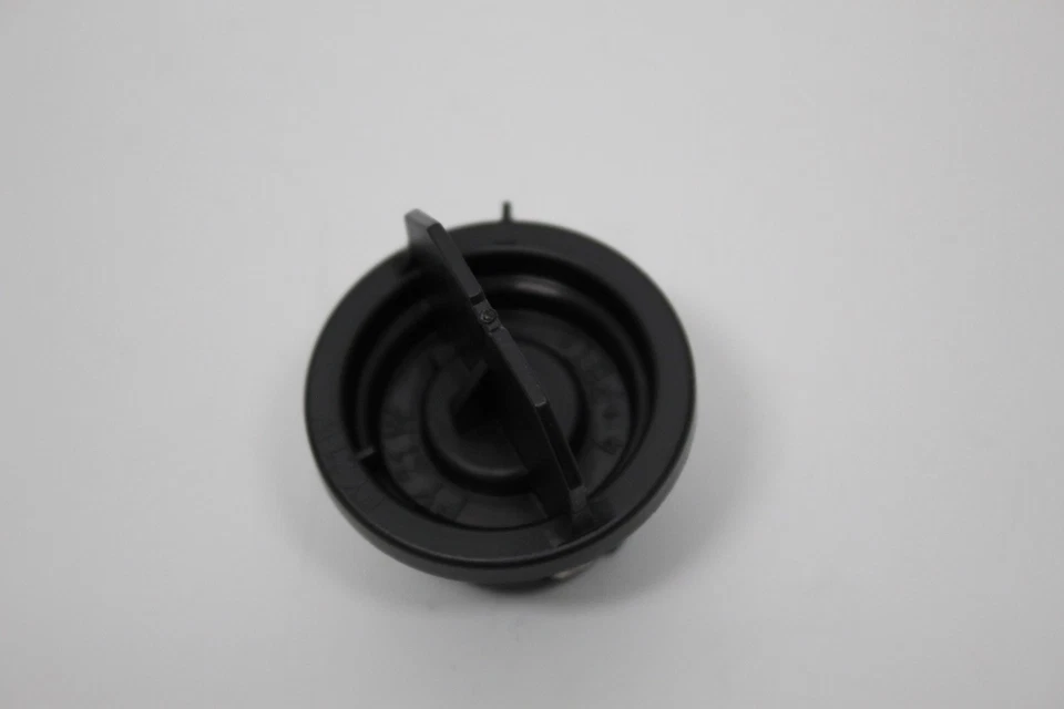 Presa porta lampadina indicatore anteriore Audi A4 Cabriolet 8H B7 nuova originale - Immagine 4 di 4