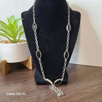 Napier Silver Tone Long Necklace Ladies Pre-Owned Fashion Costume Casual Party