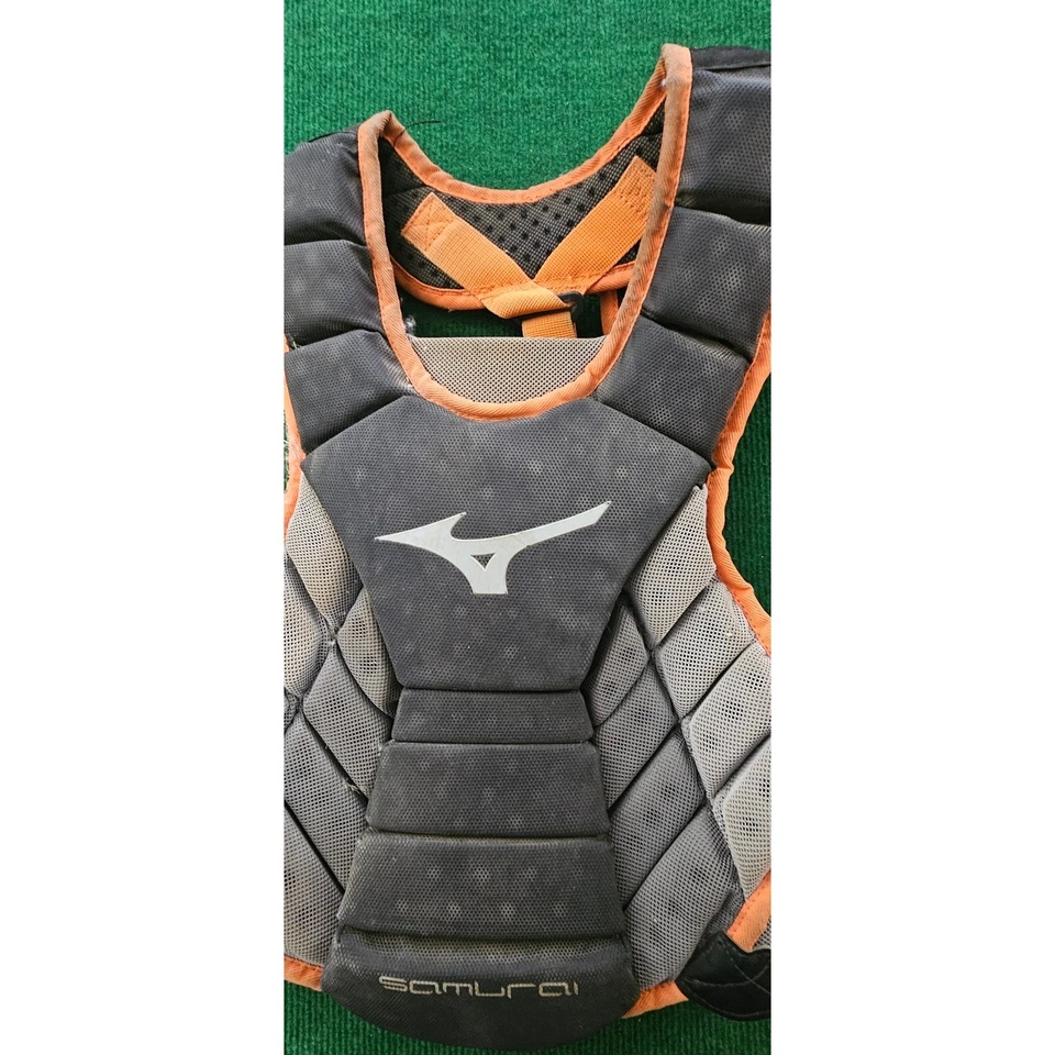 Protector de pecho protector de piernas naranja Mizuno Samurai Béisbol Catcher's Gear Foto 4 de 4