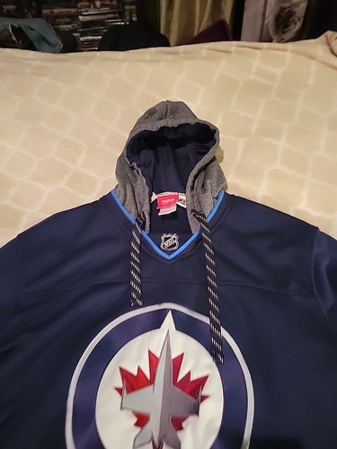 Reebox NHL Winnipeg Jets Pullover Jersey Hoodie - Men’s 2X LARGE - Picture 13 of 14