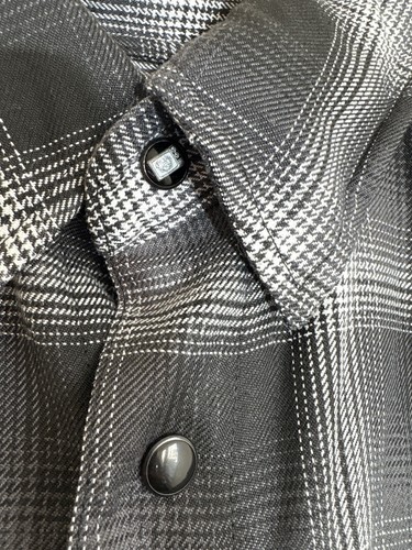 Camisa a Presión Dixxon Flannel Co The Static Para Hombres Mediana Perla Gris Negra A Cuadros Rara - Imagen 4 de 6