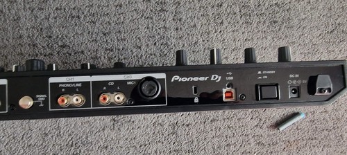 PIONEER DDJ-RX Professional DJ Controller Rekordbox 4-Channel DDJRX High-end - Picture 11 of 14