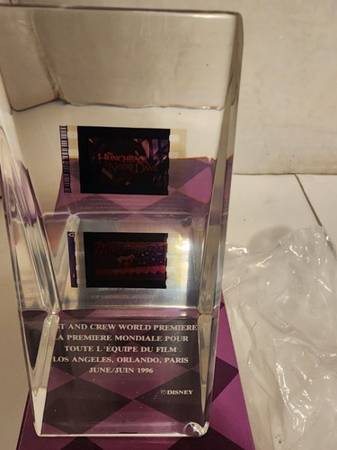 Rare Hunchback of Notre Dame Cast Member Crew World Premiere Lucite Disney Film - Picture 2 of 2