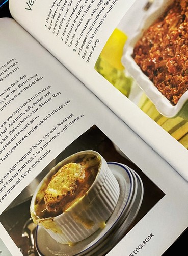 The Complete KitchenAid Stand Mixer Cookbook (Book, Other) - Picture 3 of 3
