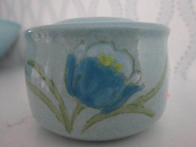 Picture 2 of 3
