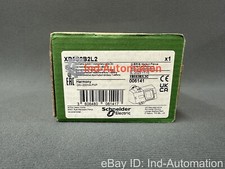 XB5S2B2L2 Schneider Bistable Biometric Switch Brand New in Box