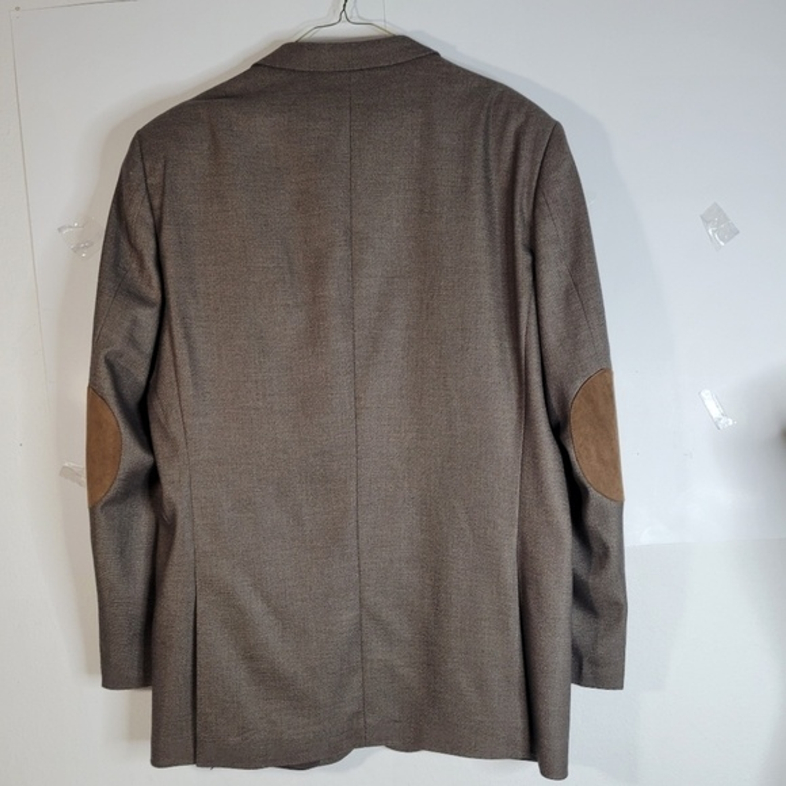 Picture 4 of 12