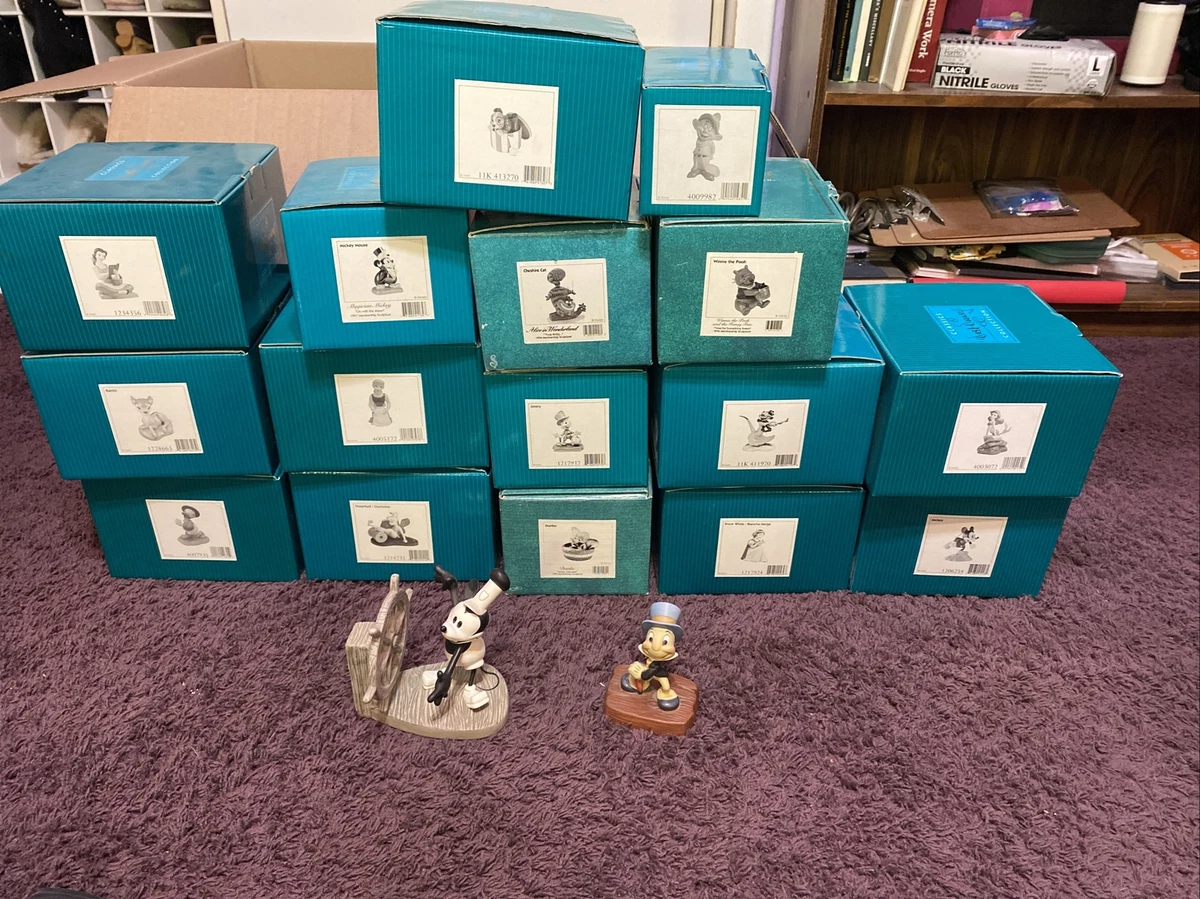 Walt Disney Classic Collection Figurines Group Of 18 | eBay