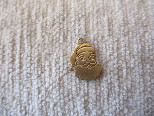 Mini Christmas Ornaments Gold Metal Tiny Charm Pendant - Picture 12 of 12