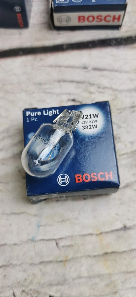 Bosch Pure Light Light Bulb for Indicator / Brake Light (1987302251) 12V 21W - Image 4 of 4