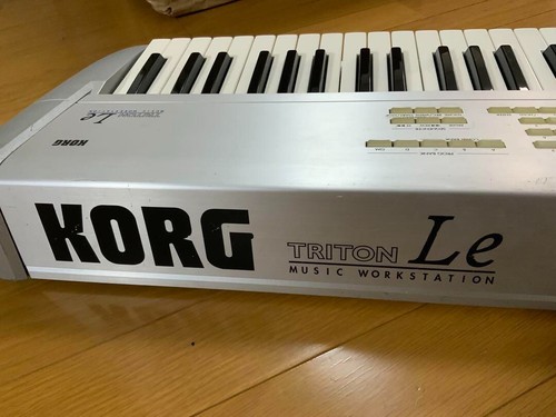 KORG TRITON Le Music Workstation As-Is For Parts From Japan Free Shipping - Picture 5 of 9