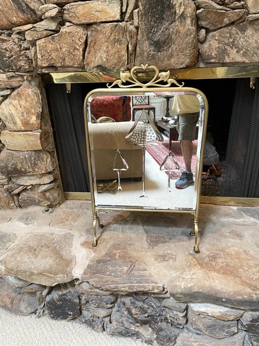 ANTIQUE ART NOUVEAU BRASS AND ETCHED BEVELED MIRROR FIREPLACE FIRE SCREEN - Picture 4 of 11