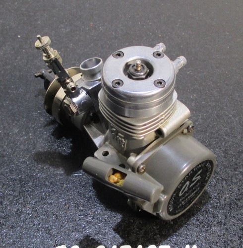 O.S. MAX-CZ-MX 2.49cc liquid cooled 2 stroke glow engine for R/C boat, used f/s - Picture 7 of 22