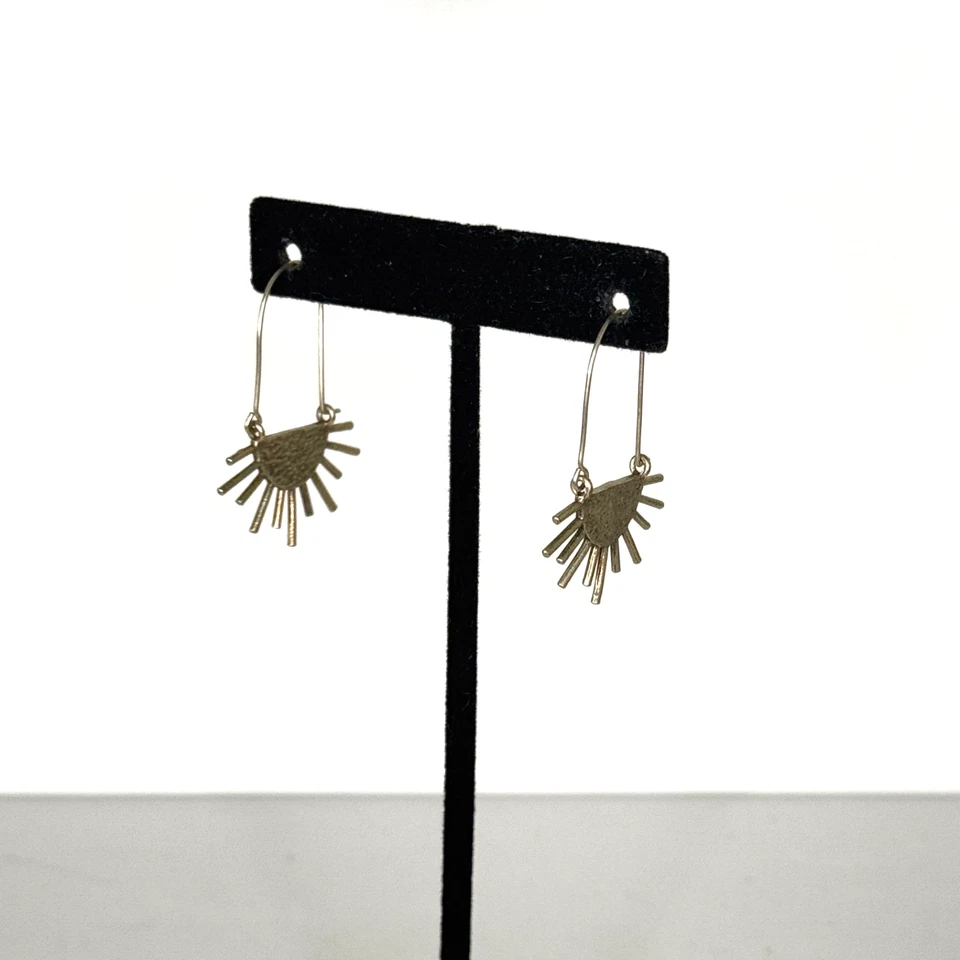 Серьги-кольца Sun Ray длинные текстурированные серебристые - Изображение 4 из 4