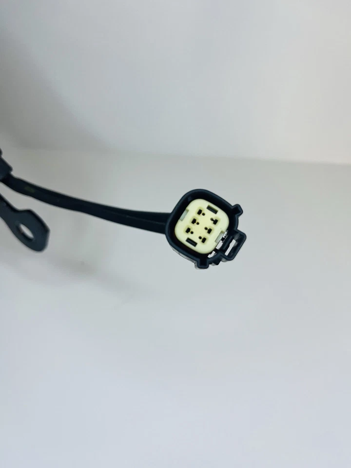 Ford Crown Victoria 2009-2011 cinturón de seguridad delantero hebilla pasajero derecho SW135461202 Foto 3 de 4