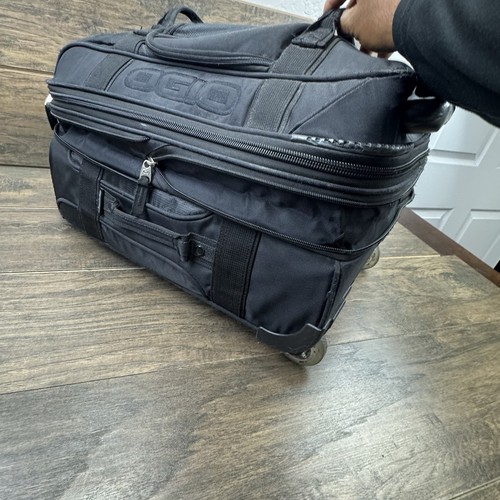 OGIO Layover Suitcase Black Houston Big 12 Wheeled Travel Luggage Carry-On-READ - Picture 17 of 18