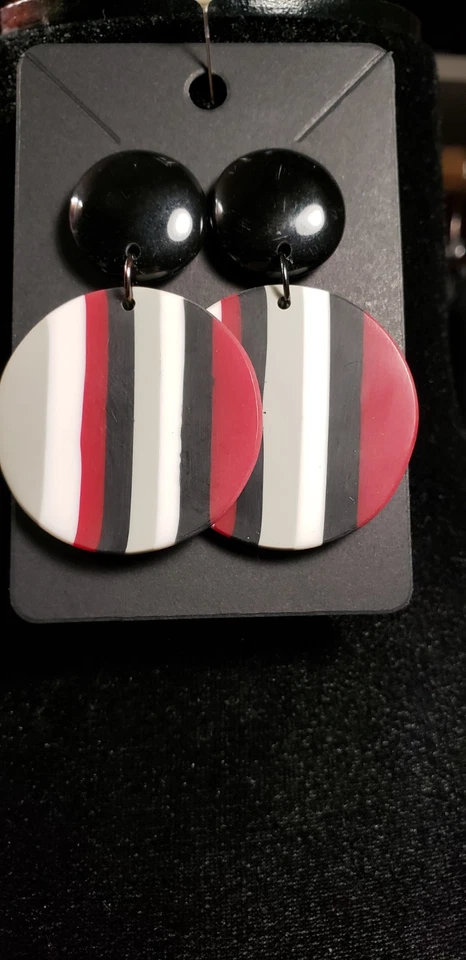 Sylca Adjustable Necklace 10"-15" & 2.5% Earring/Black, Burgundy, White Stripes  - Image 2 of 4