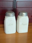 VTG 1930's McKee "Roman Arch" Art Deco Milk Glass Salt & Pepper Shakers White