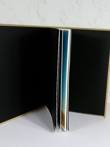 K by Eamonn Doyle (signed, Ltd. edition 554/1,000, 2018) by Eammon Doyle - Picture 5 of 5
