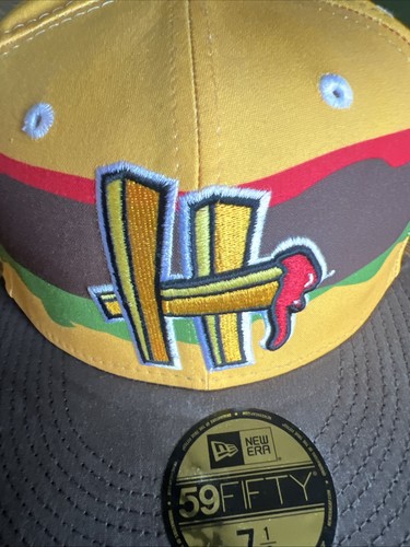 Sombrero New Era 2022 MiLB Hartford Yard Goats Steamed Cheeseburger 59fifty 7 1/2 nuevo con etiquetas - Imagen 2 de 13
