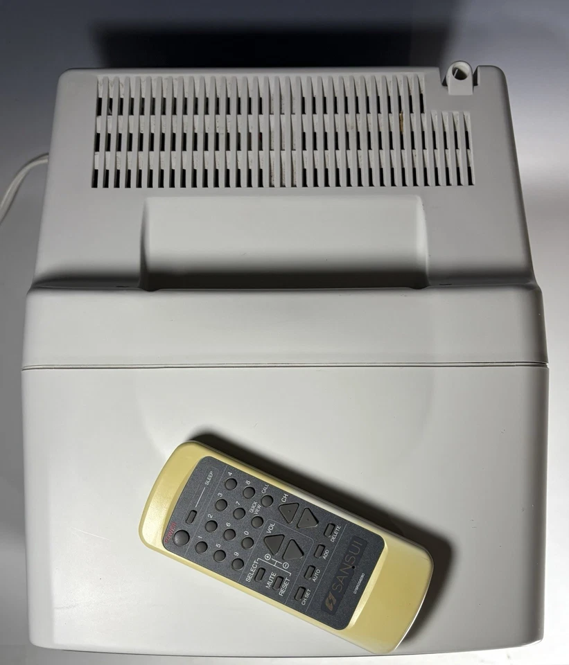 Sansui TV Portable Gaming Television 9” TVM9180 With Remote - Image 4 of 4