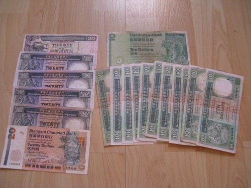 Lot of 37 x Hong Kong Mixed Banknotes 1970 / 1980 Era - 1420 HKD Total - Picture 7 of 12